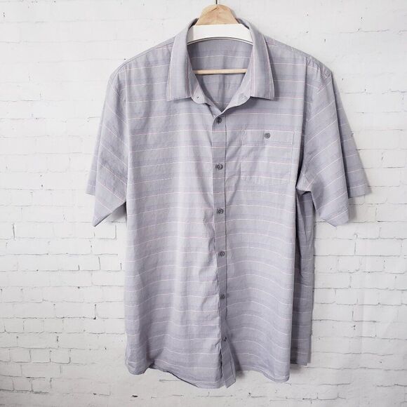 Travis Mathew Mens Shirt Size XL Short Sleeve Button Front Gray Stripe *Flaw - Picture 1 of 8